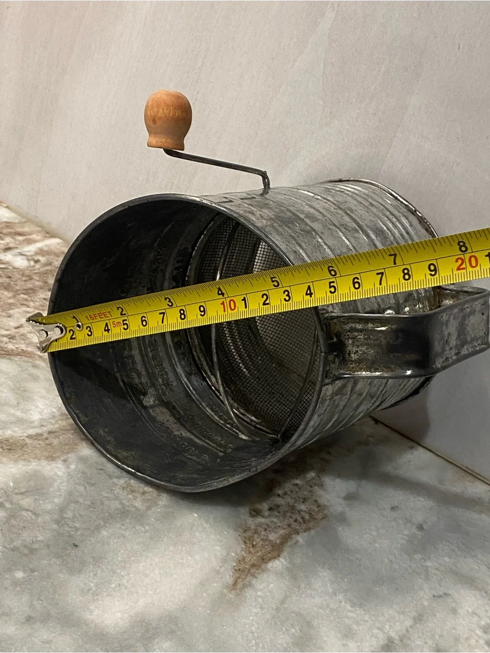 VTG Bromwell's 5-Cup Tin Measuring Flour Sifter Wood Handle